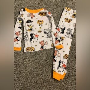 Snoopy Halloween pajamas set size 5T